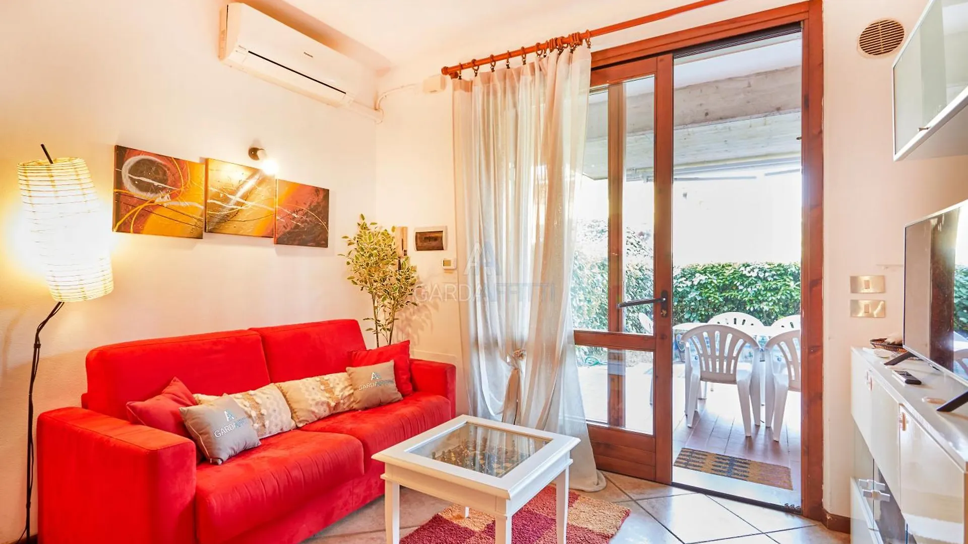 Luna Apartment - Giardino Privato E Piscina A Sirmione Italie